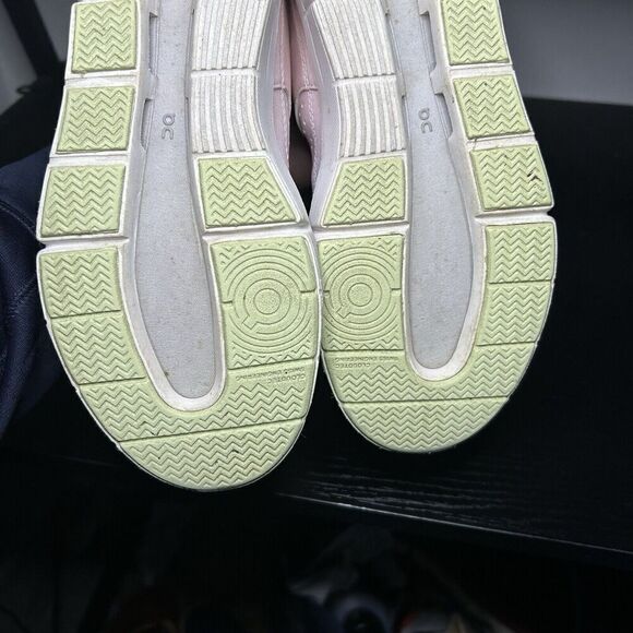 On The Roger Clubhouse Opal Prairie Limelight Women’s Size 6.5 Tennis Shoes - Picture 11 of 11